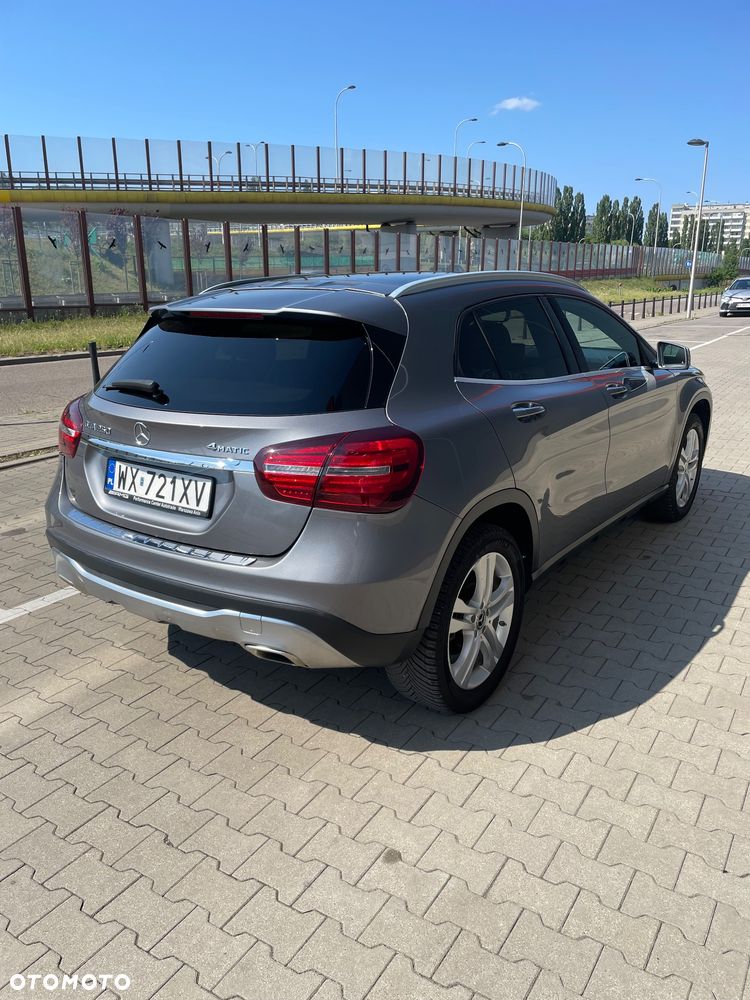Mercedes-Benz GLA 250 4-Matic - 3