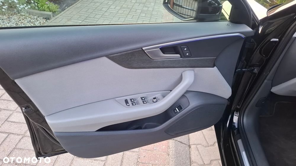 Audi A4 Avant 2.0 TDI S tronic - 11