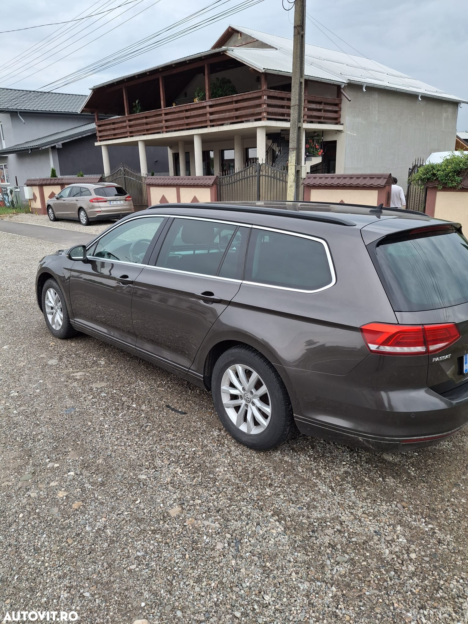 Volkswagen Passat Variant 2.0 TDI Comfortline - 3