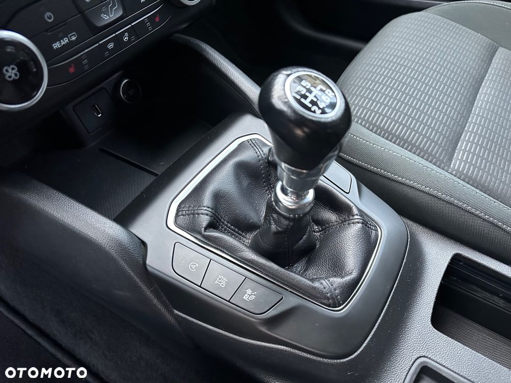 Ford Focus 1.0 EcoBoost Edition - 23