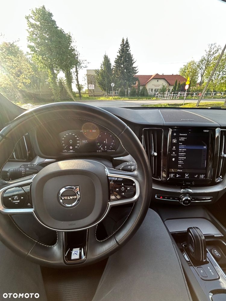 Volvo XC 60 - 8