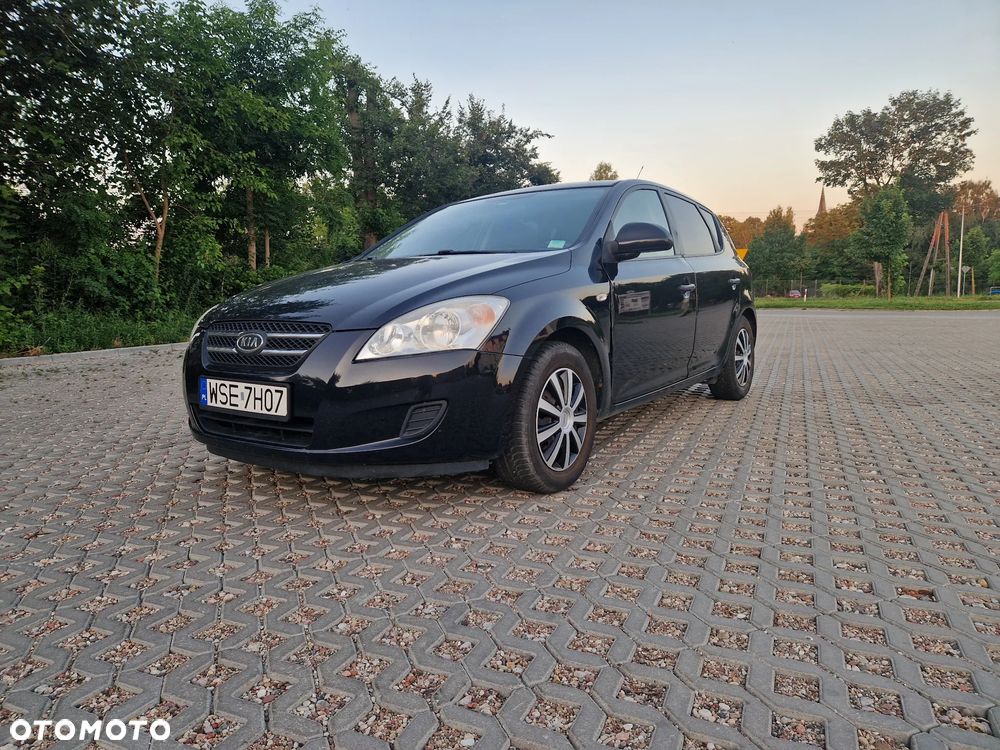 Kia Ceed - 2