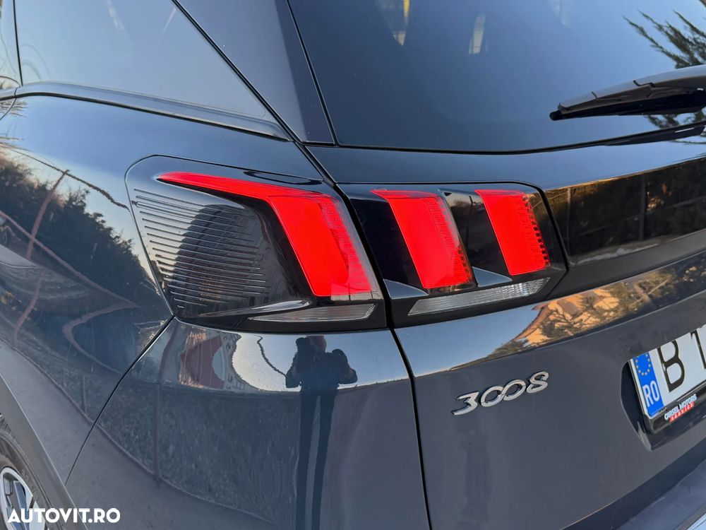 Peugeot 3008 1.6 BlueHDI S&S Allure - 30