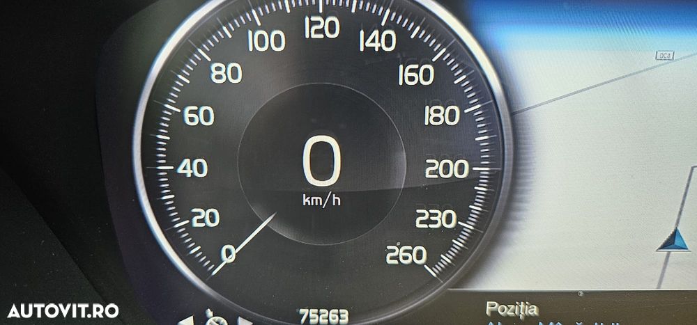 VOLVO XC40 2021 — imagine 9