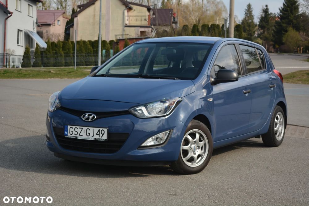 Hyundai i20 - 19