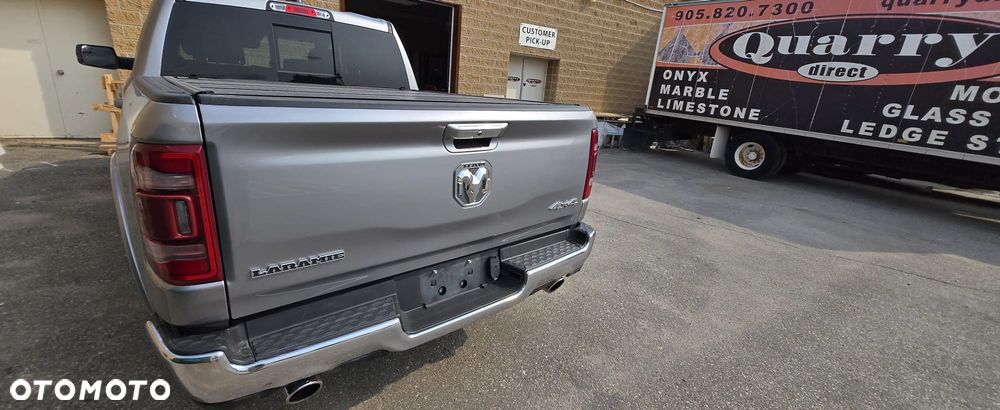 RAM 1500 5.7 eTorque Crew Cab Shortbed Laramie Chrome - 4