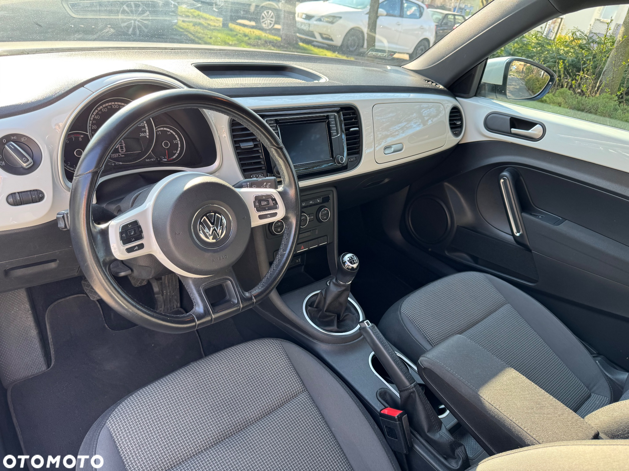 Volkswagen Beetle 1.4 TSI BMT Design - 6