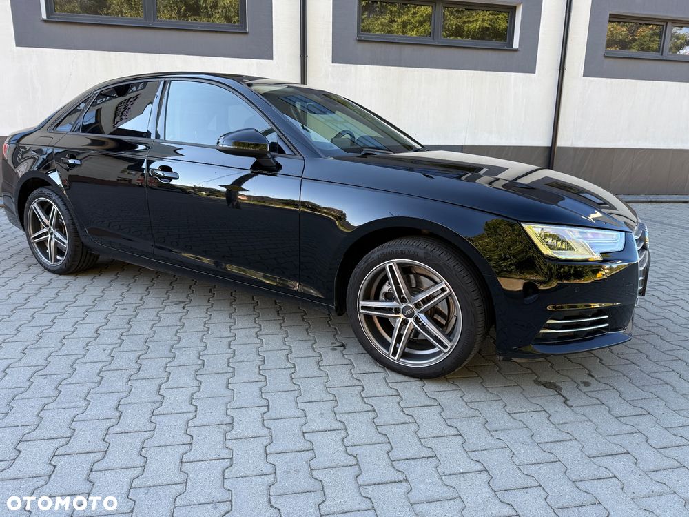 Audi A4 - 5