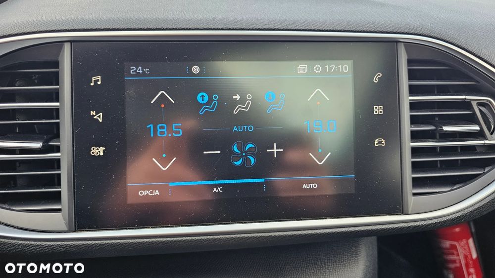 Peugeot 308 1.5 BlueHDi Allure Pack S&S EAT8 - 23