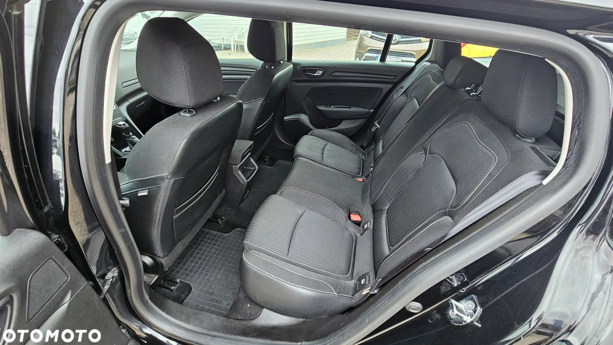 Renault Megane 1.6 SCe Limited 2018 - 10