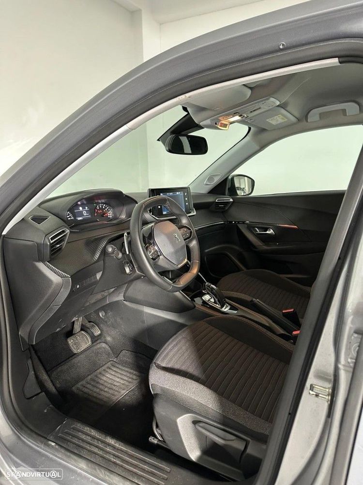 Peugeot 2008 1.2 PureTech Active Pack EAT8 - 10