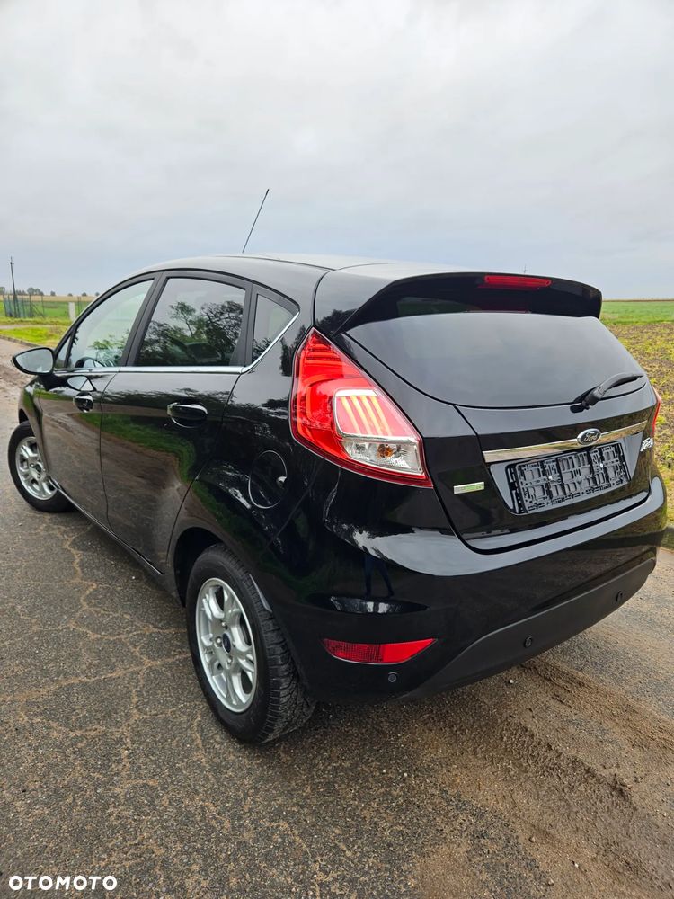 Ford Fiesta 1.0 EcoBoost Titanium - 5