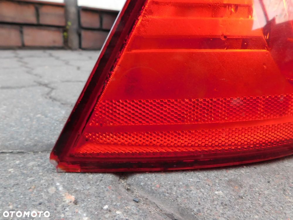 lampa lewa tył VW GOLF V hb Europa wkład oprawka - 3