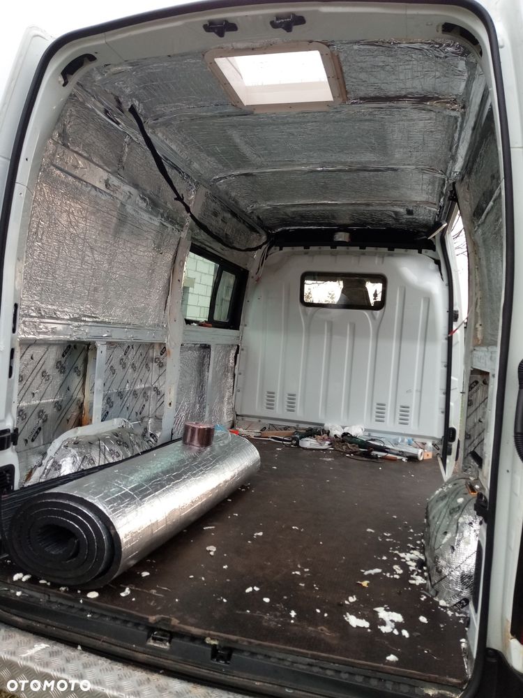 Renault Master 3 2.3dCi 160KM Camper - 17