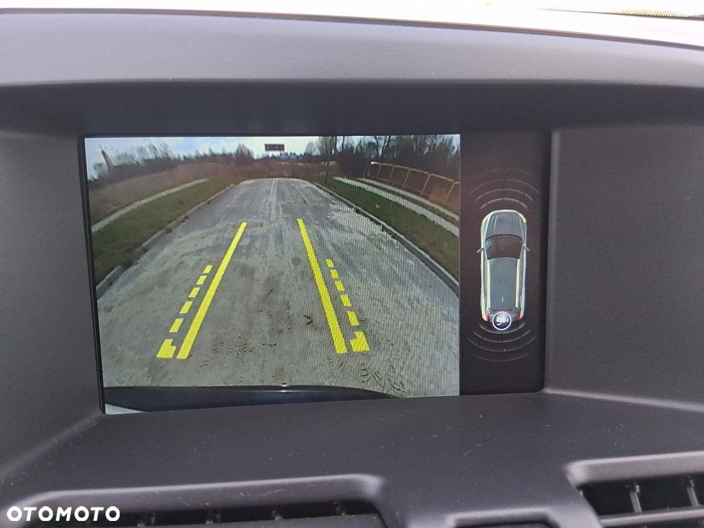 Volvo XC 60 - 25