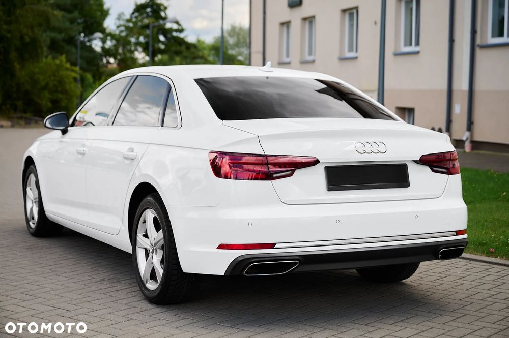 Audi A4 ver-2-0-tfsi-ultra-s-tronic-sport - 13