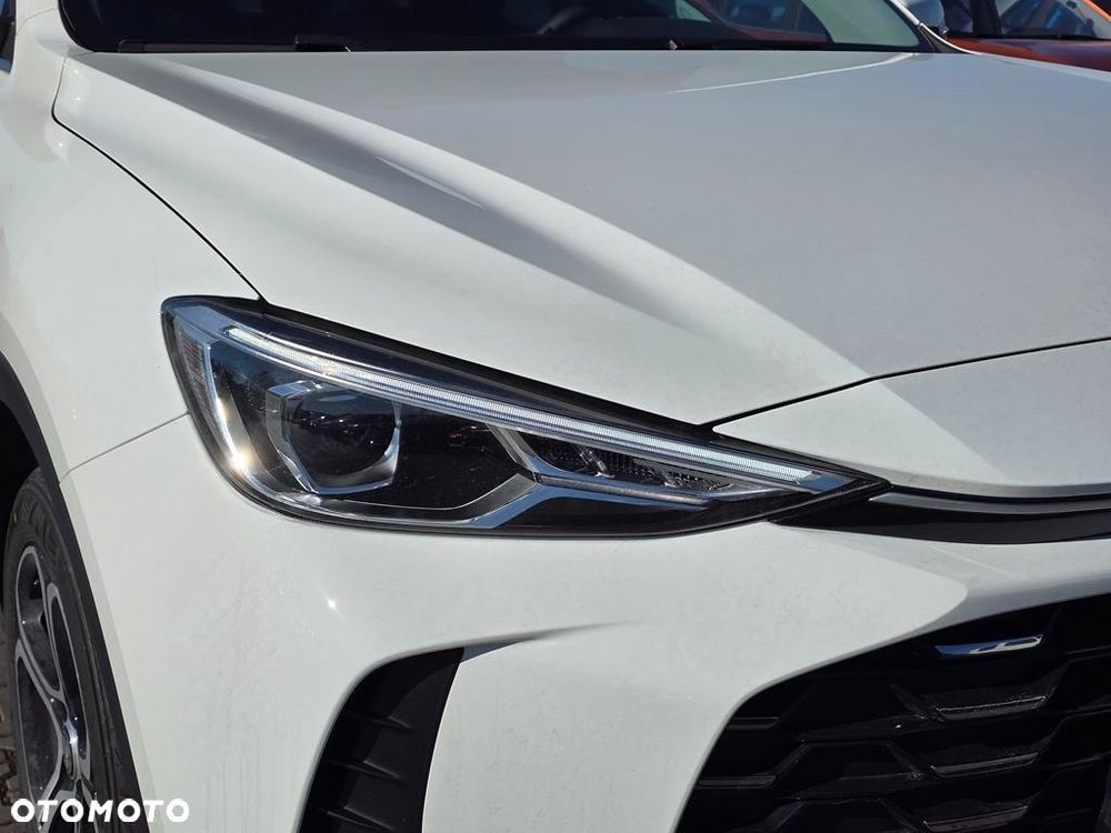 MG ZS 1.5 HEV+ Excite - 25