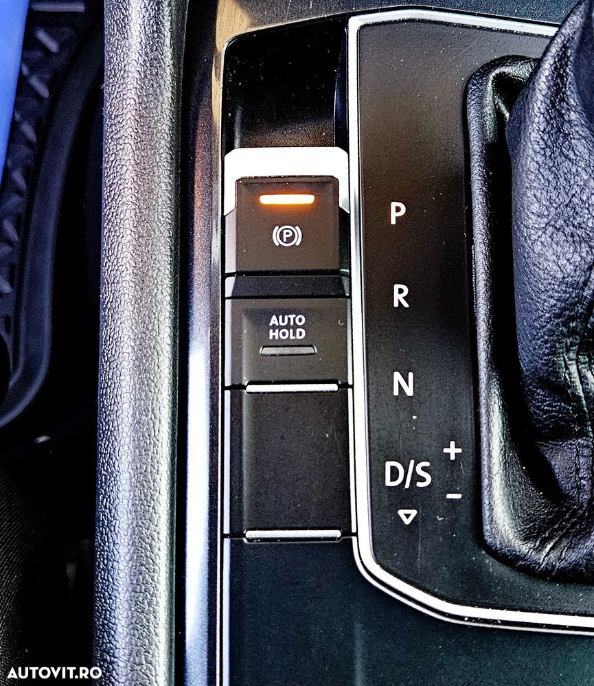 Volkswagen Tiguan - 26