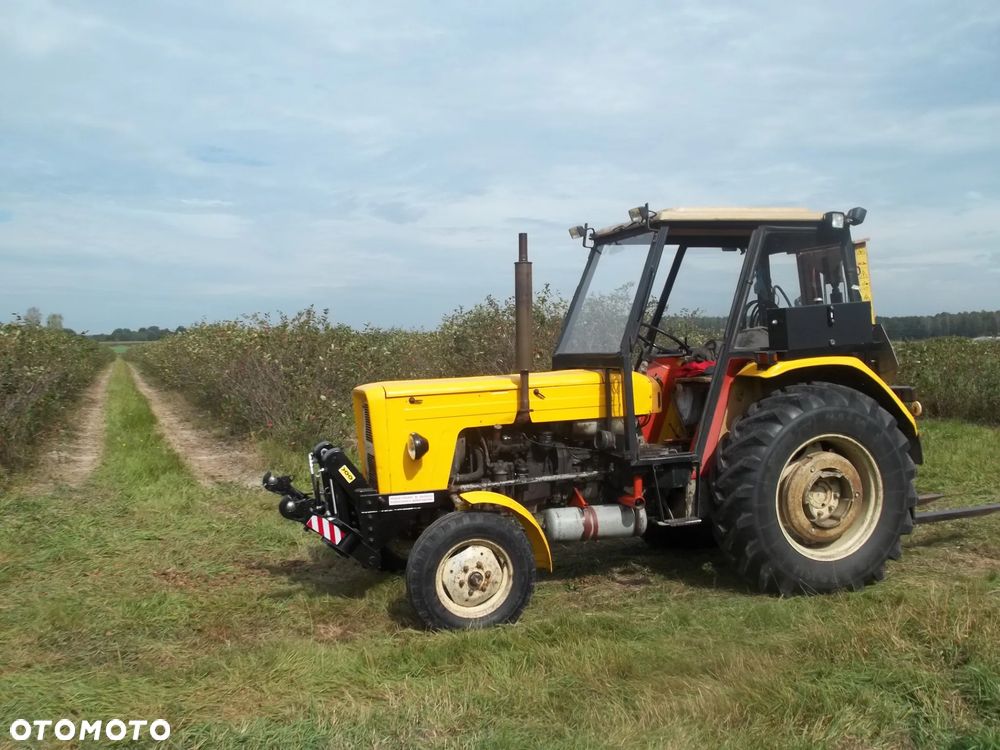 Ursus C360 3P - 1
