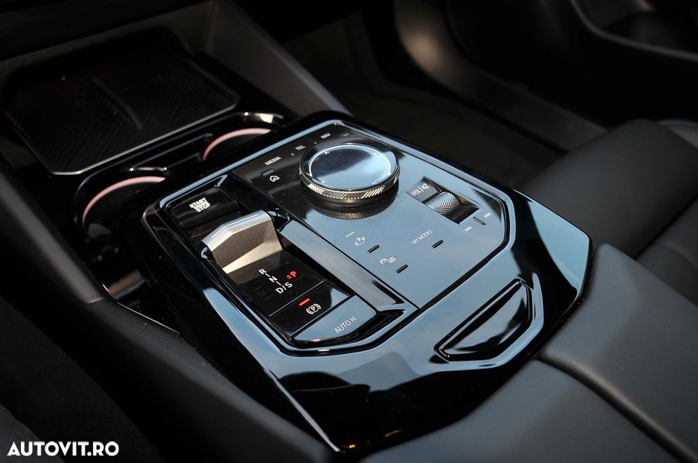 BMW Seria 5 520i Aut. - 10