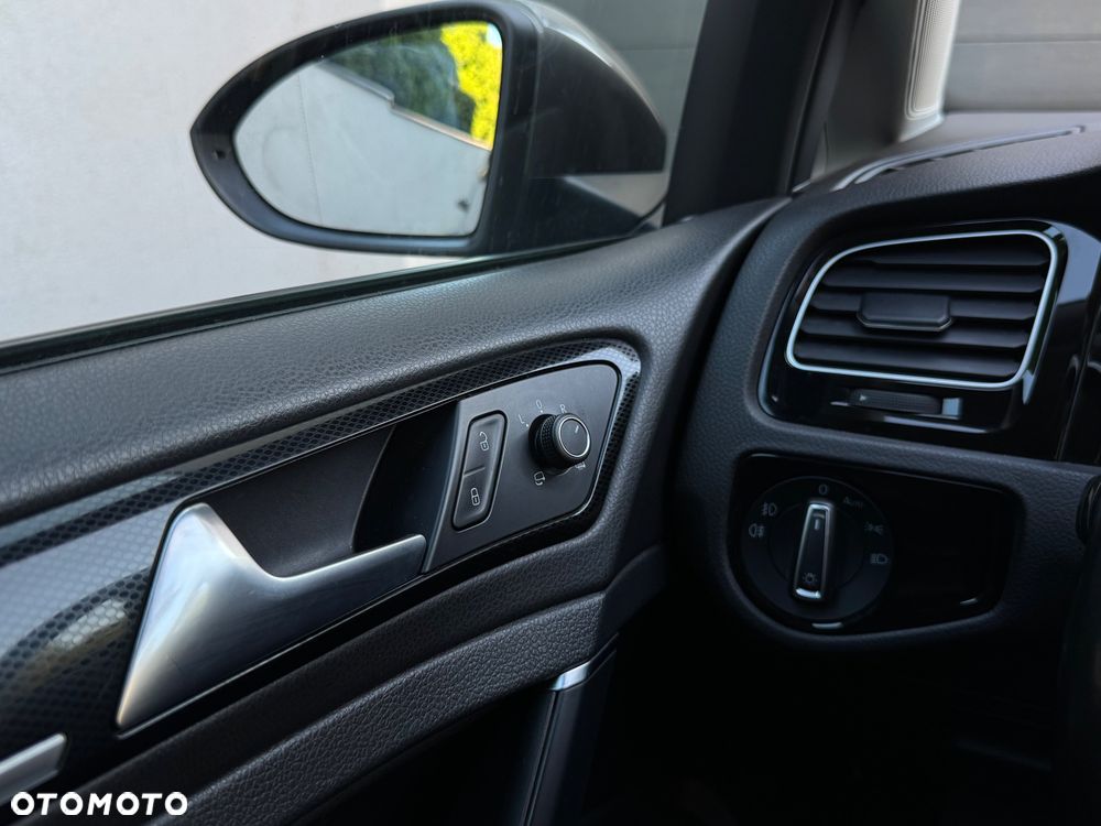 Volkswagen Golf 2.0 TDI (BlueMotion Technology) DSG Highline - 31