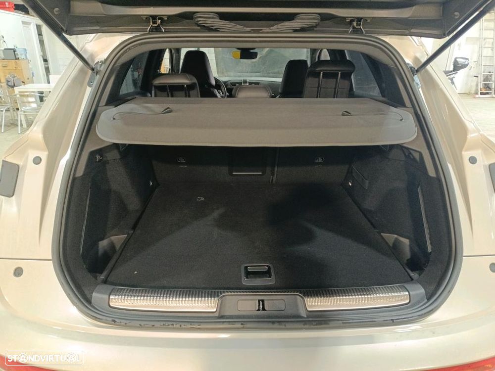 DS DS7 Crossback E-Tense Performance Line EAT8 - 10