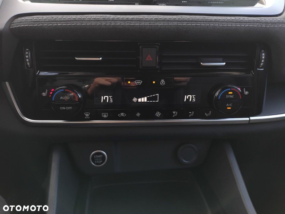Nissan Qashqai - 15