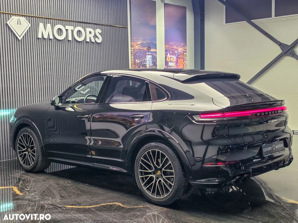 Porsche Cayenne Coupe Black Edition - 4