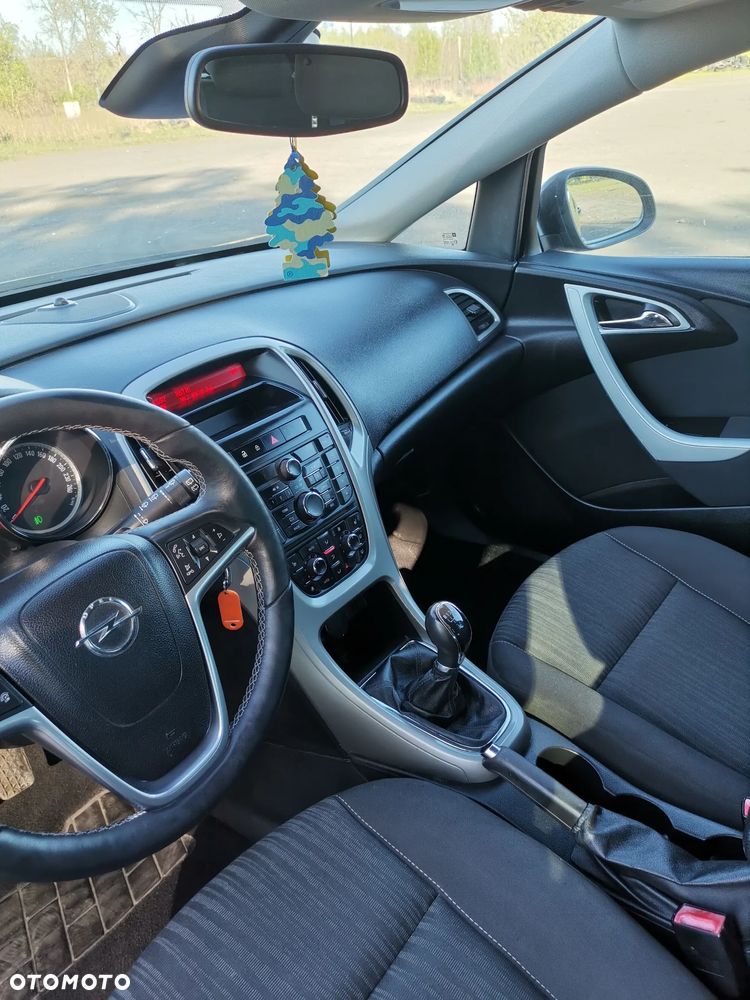 Opel Astra - 17