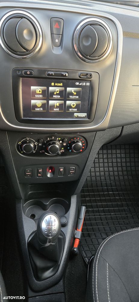 Dacia Logan TCe 90 Prestige - 12