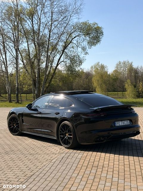 Porsche Panamera GTS - 19