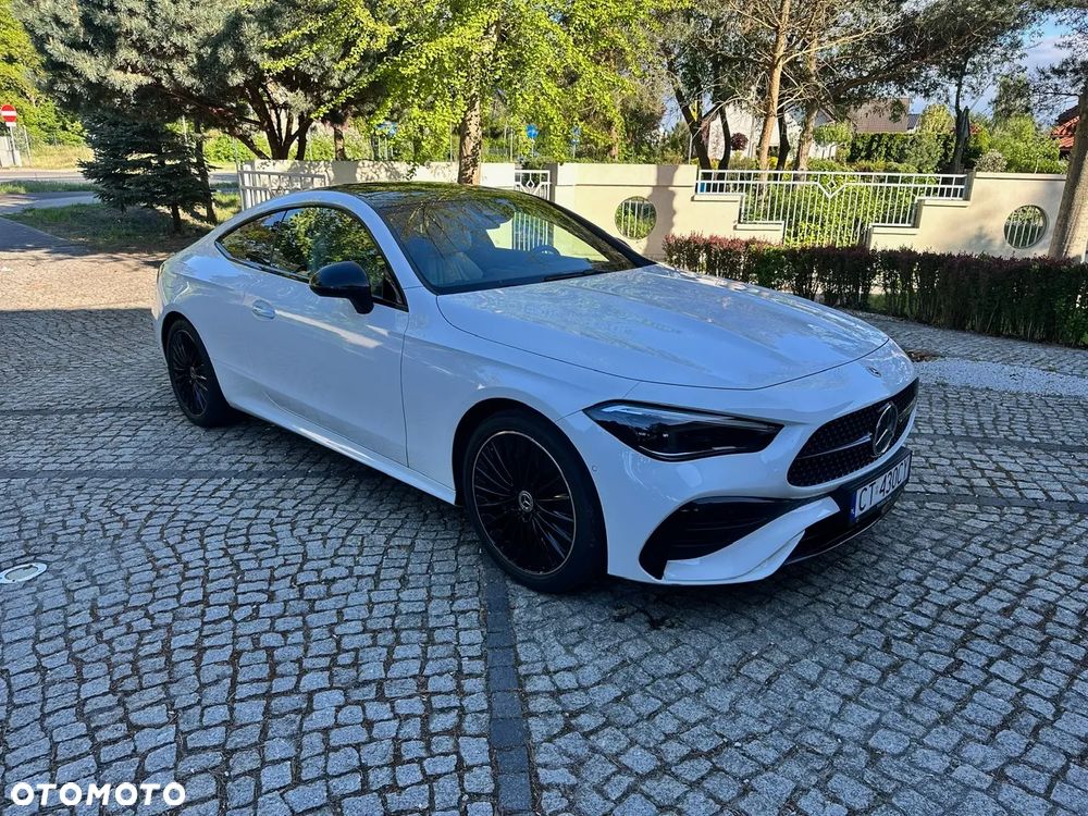 Mercedes-Benz CLE 200 Coupe 9G-TRONIC Edition AMG Line - 4