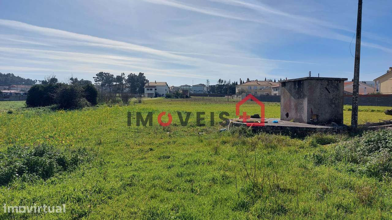 Terreno para construção com oito mil trezentos e oitenta metros qua... - Grande imagem: 3/11