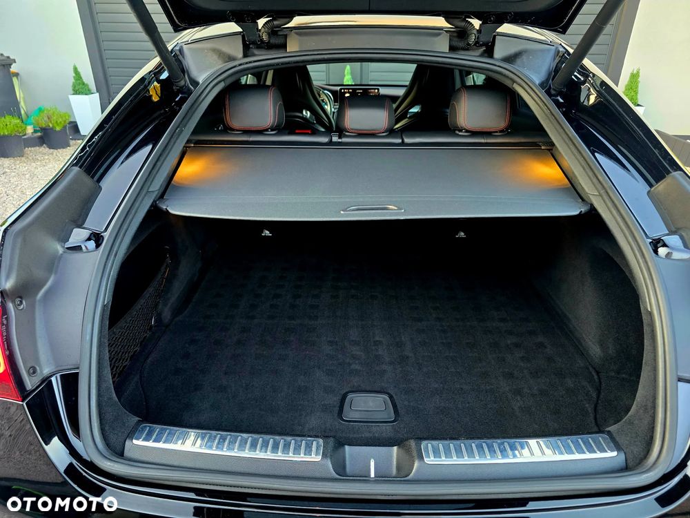 Mercedes-Benz GLC - 28