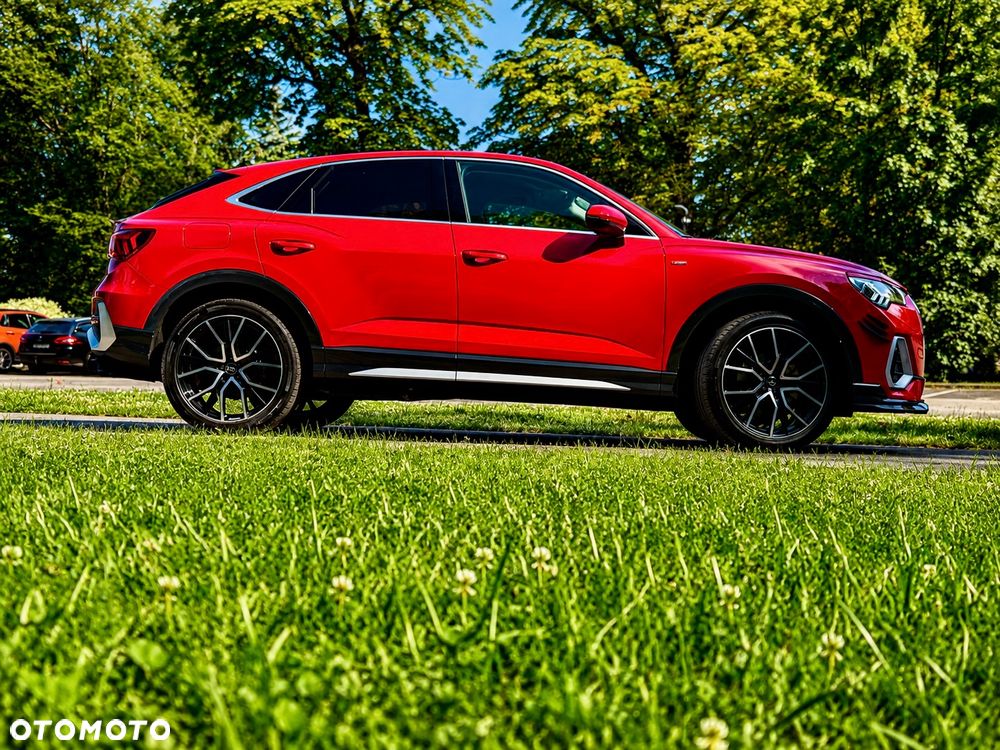 Audi Q3 Sportback - 5