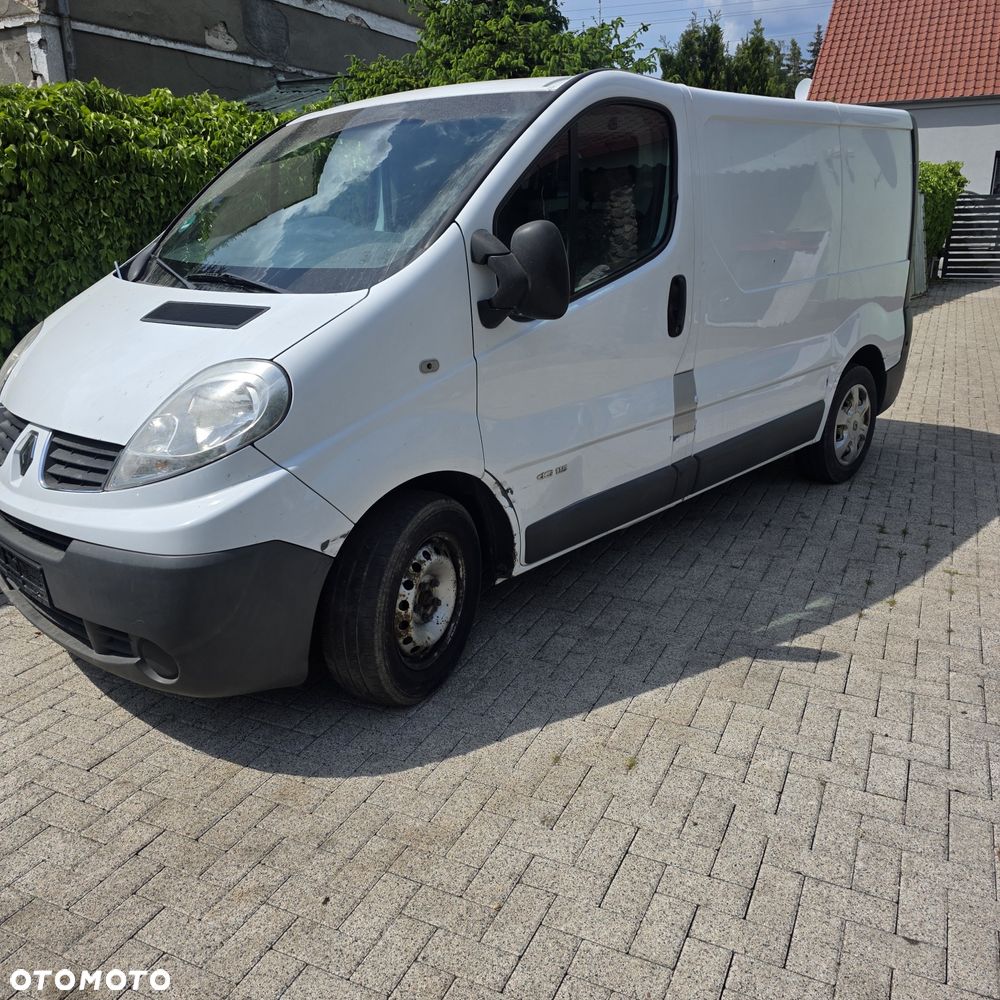Renault Trafic - 1