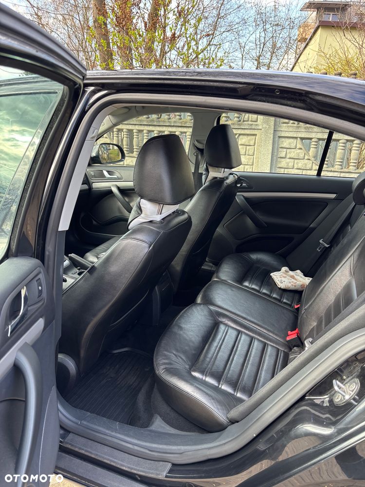 Skoda Octavia 1.4 TSI Ambiente - 11