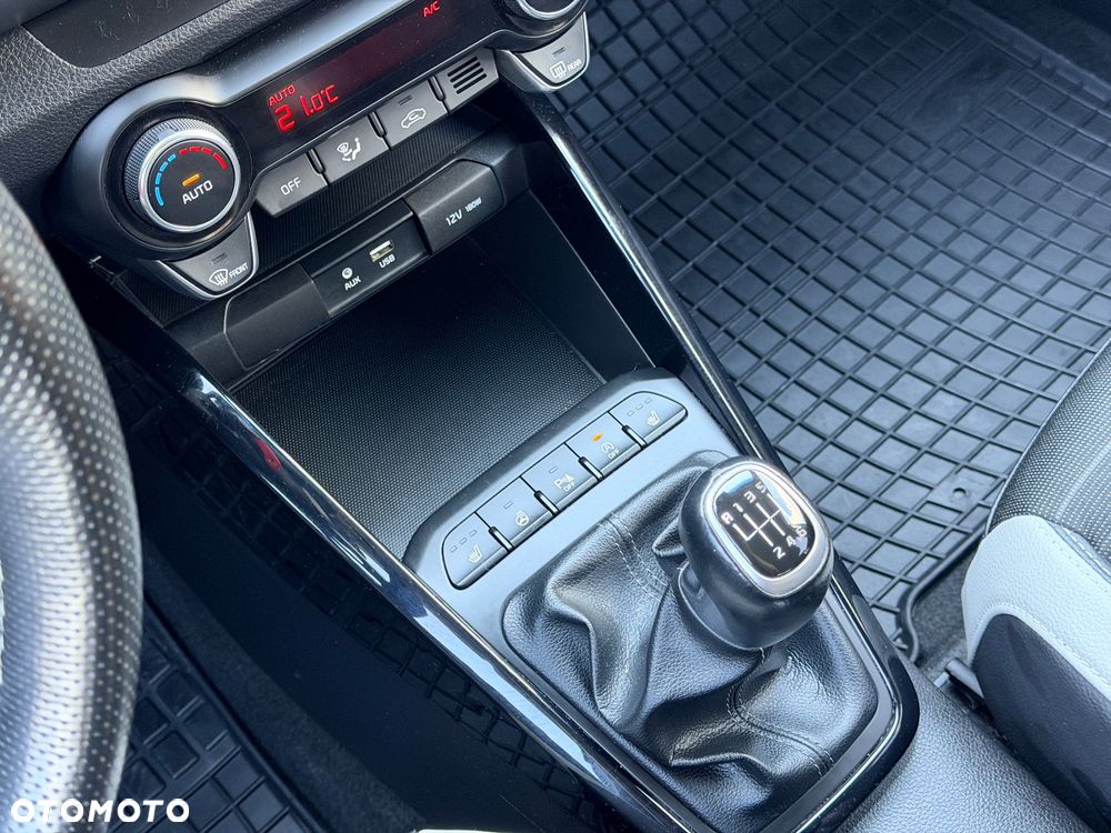 Kia Stonic 1.0 T-GDI L - 21