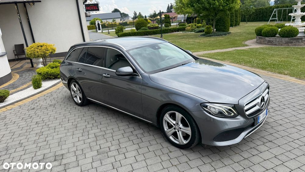 Mercedes-Benz Klasa E 220 d 4Matic 9G-TRONIC - 15