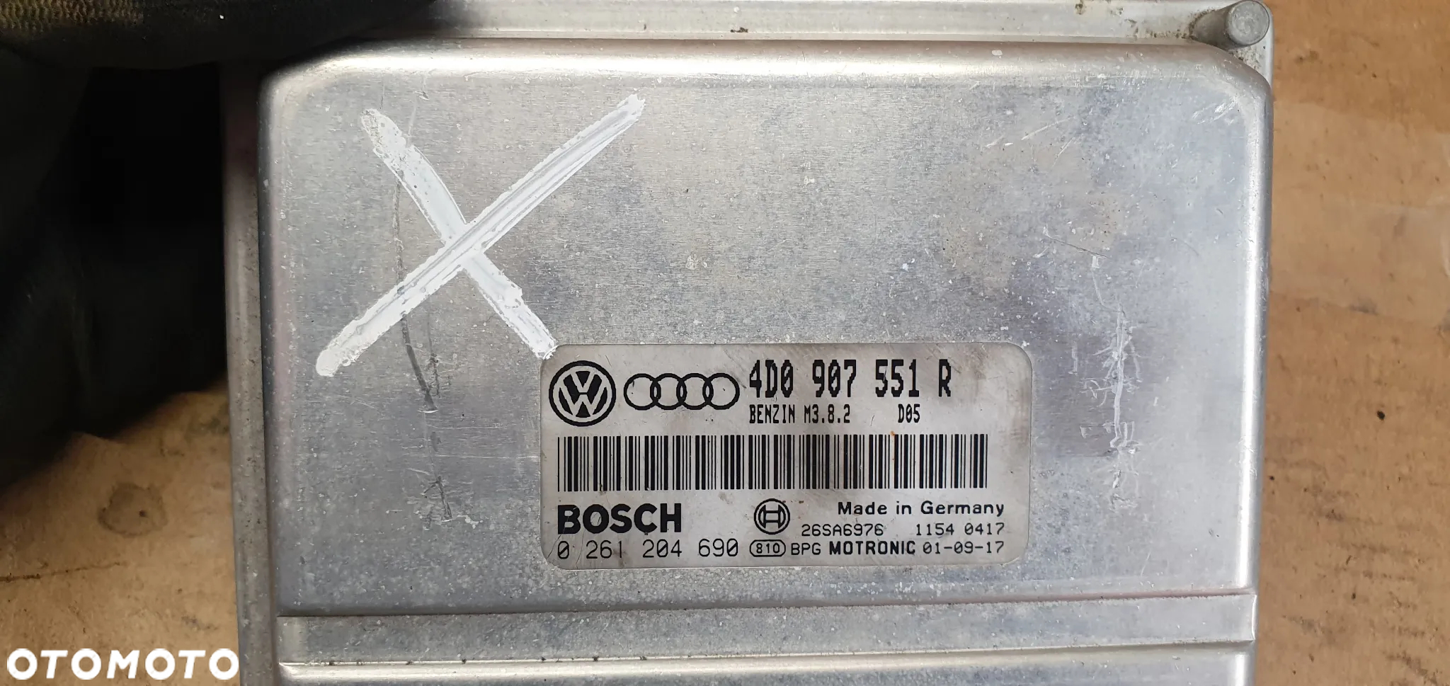 Komputer sterownik silnika Audi A6 C5 Passat B5 2.8 V6 4D0907551R - 4