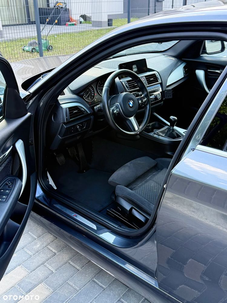 BMW Seria 1 - 22