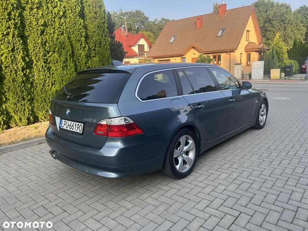 BMW Seria 5 520d - 4
