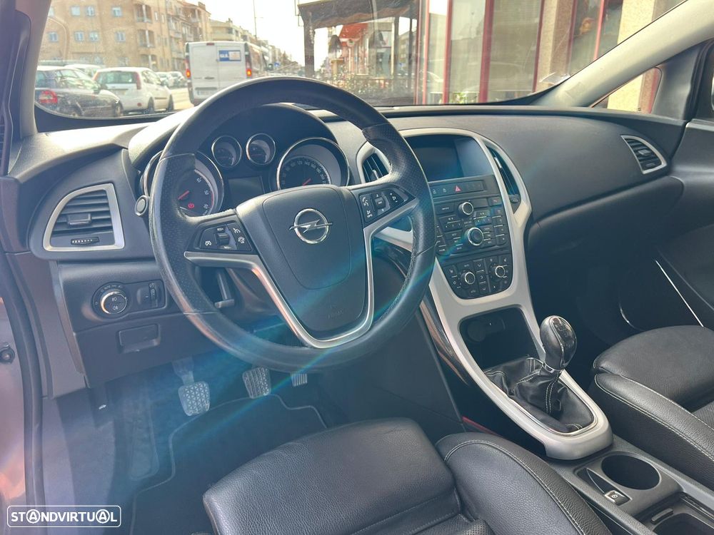 Opel Astra GTC 1.7 CDTi S/S - 6