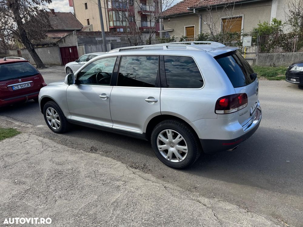 Volkswagen Touareg - 12
