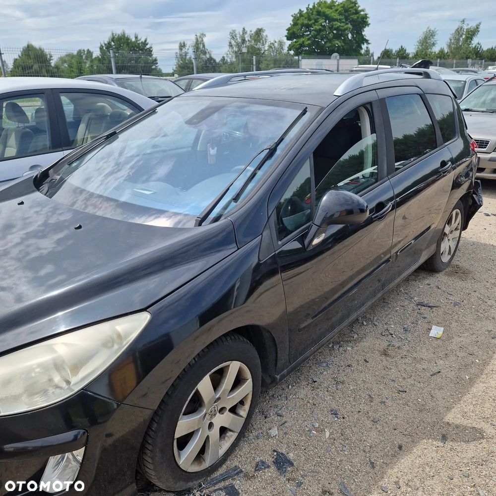 Peugeot 308 1.6 HDI kod silnika 9H2 Kod lakieru KTVD - 6