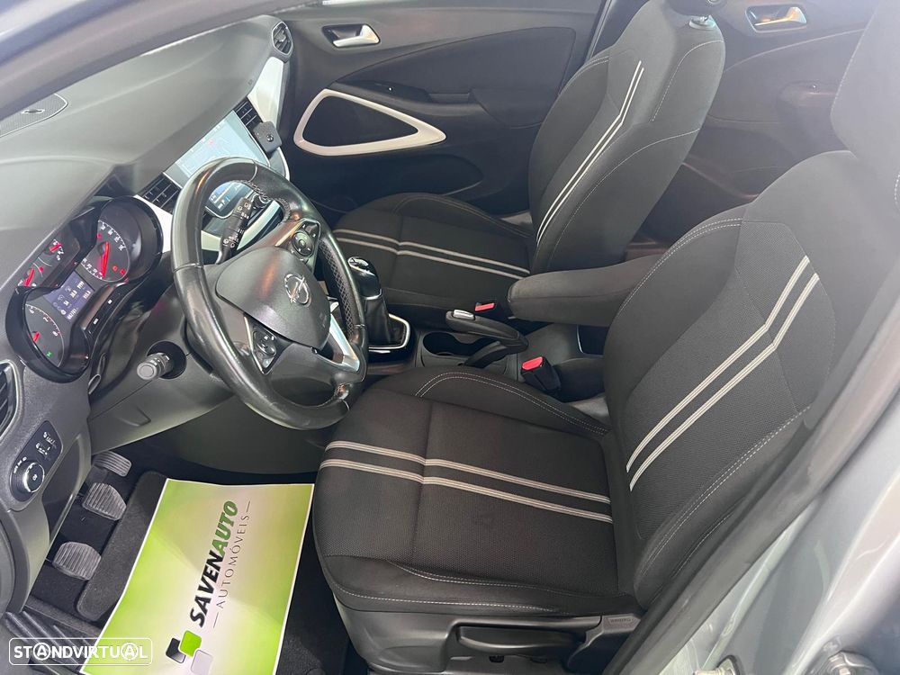 Opel Crossland 1.2 Design & Tech - 13