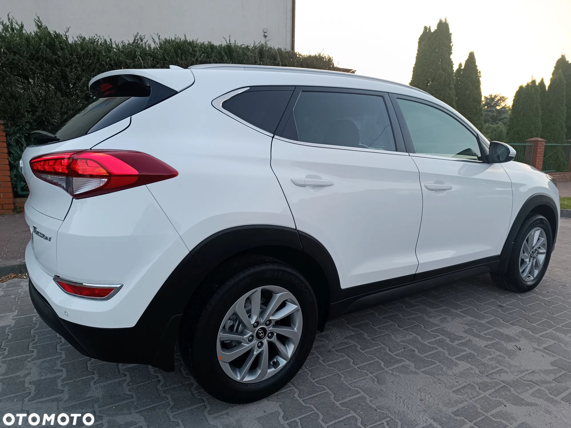 Hyundai Tucson 1.6 GDI BlueDrive Style 2WD - 24