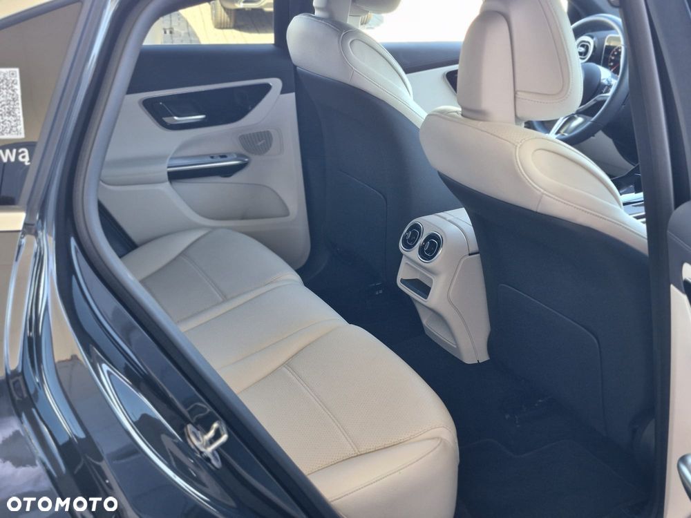 Mercedes-Benz GLC 200 d mHEV 4-Matic Avantgarde - 17