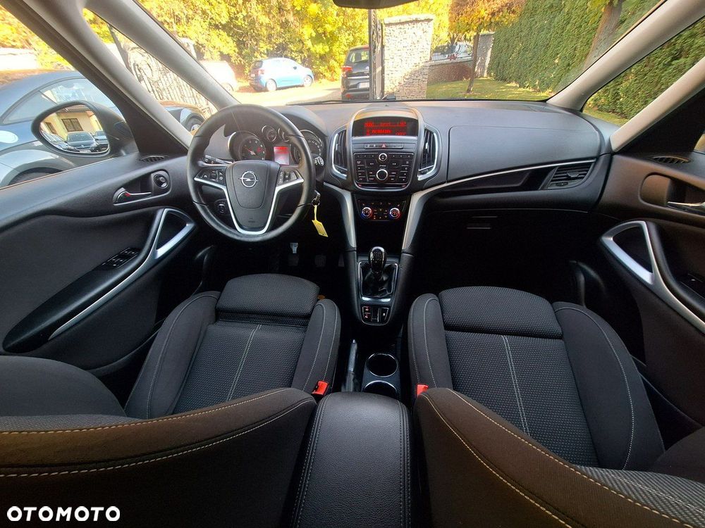 Opel Zafira - 7