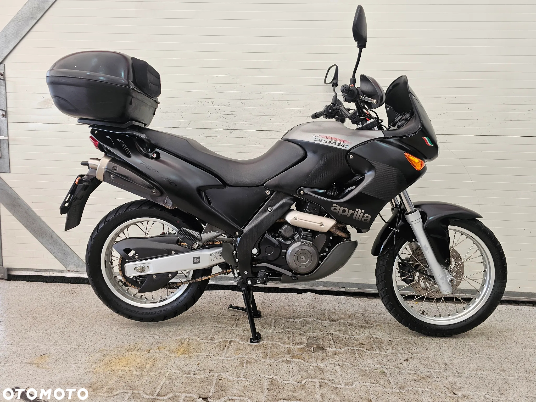 Aprilia Pegaso - 5
